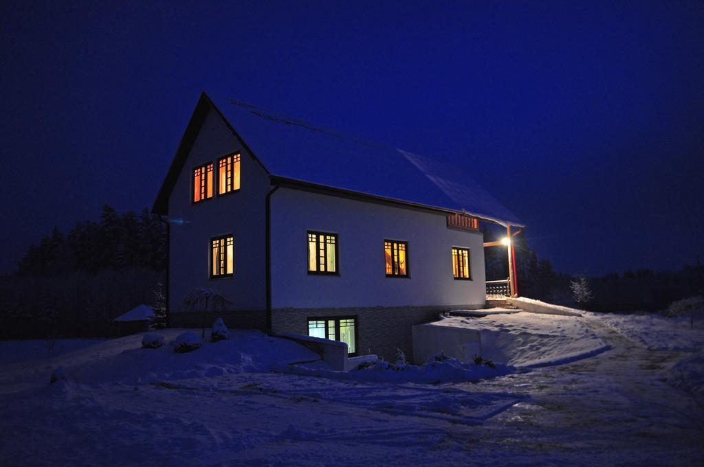 Guesthouse Leiputrija Adazi Exterior photo